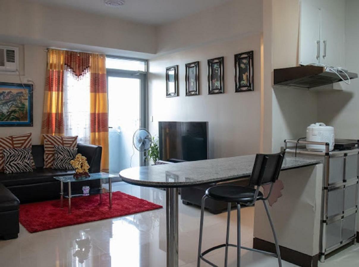 Cubao Manhattan Heights Unit 5A Tower C Quezon City Zewnętrze zdjęcie
