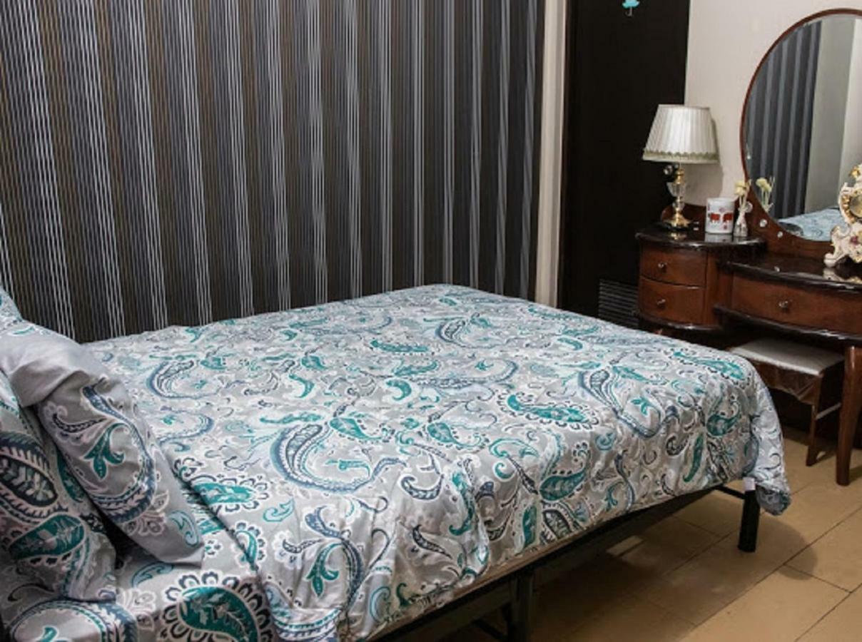 Cubao Manhattan Heights Unit 5A Tower C Quezon City Zewnętrze zdjęcie