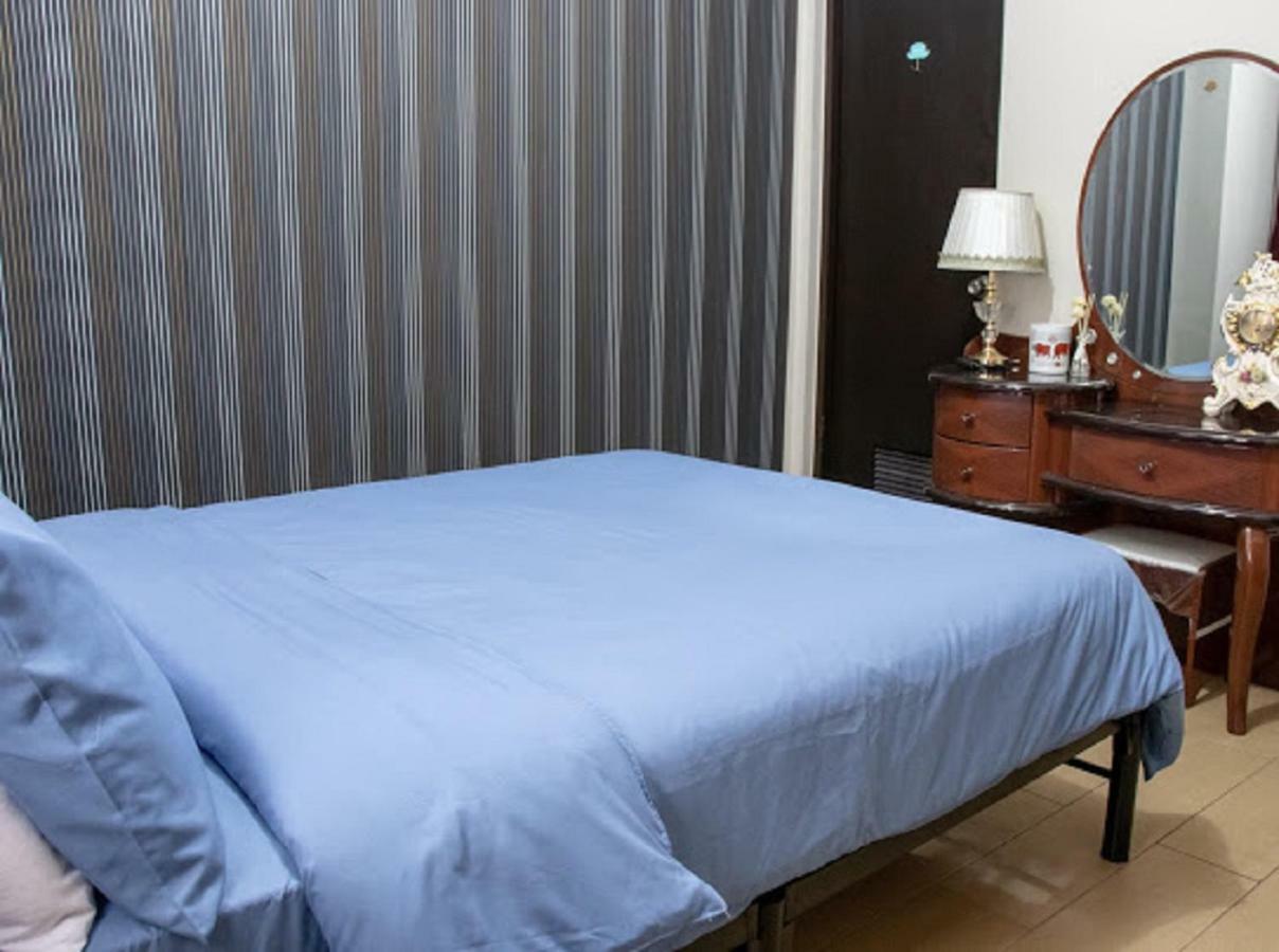 Cubao Manhattan Heights Unit 5A Tower C Quezon City Zewnętrze zdjęcie