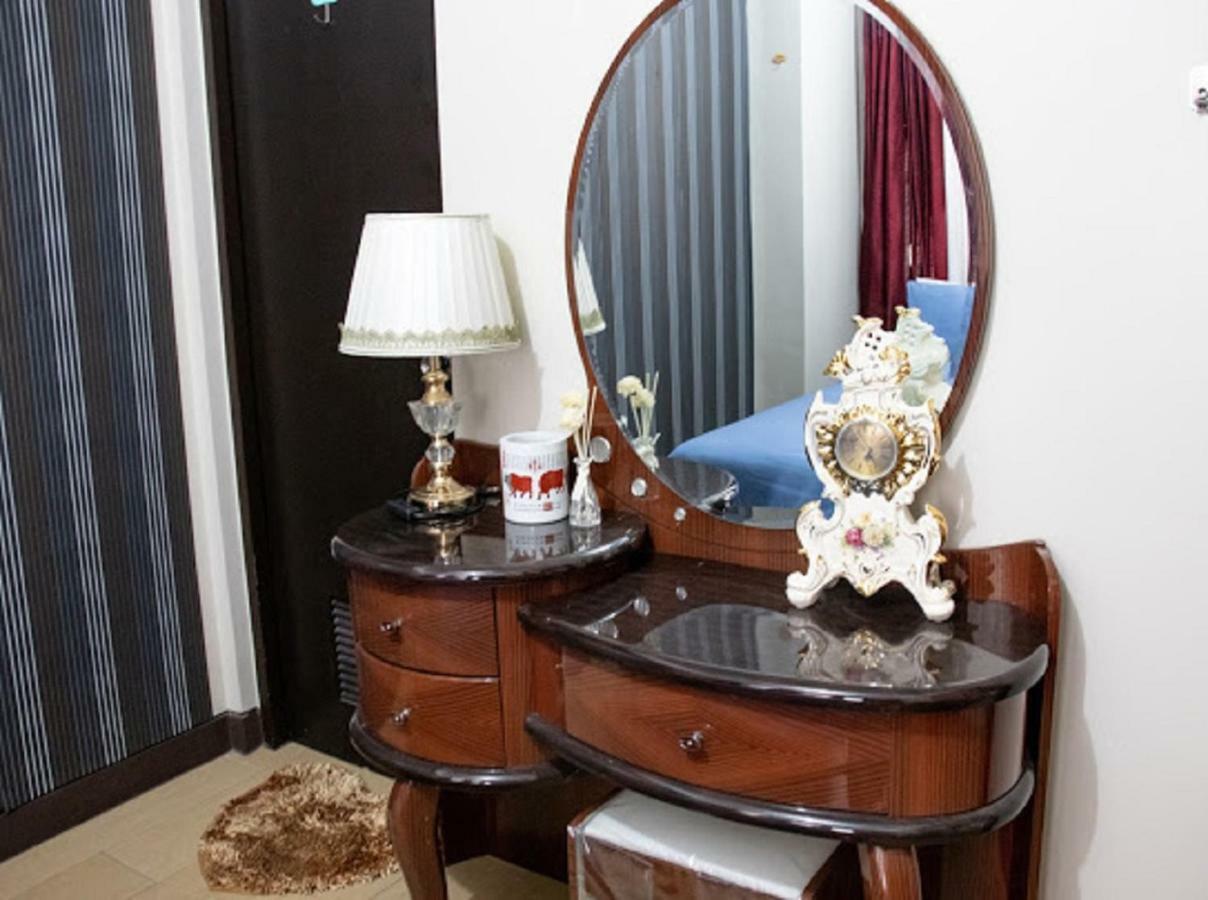 Cubao Manhattan Heights Unit 5A Tower C Quezon City Zewnętrze zdjęcie