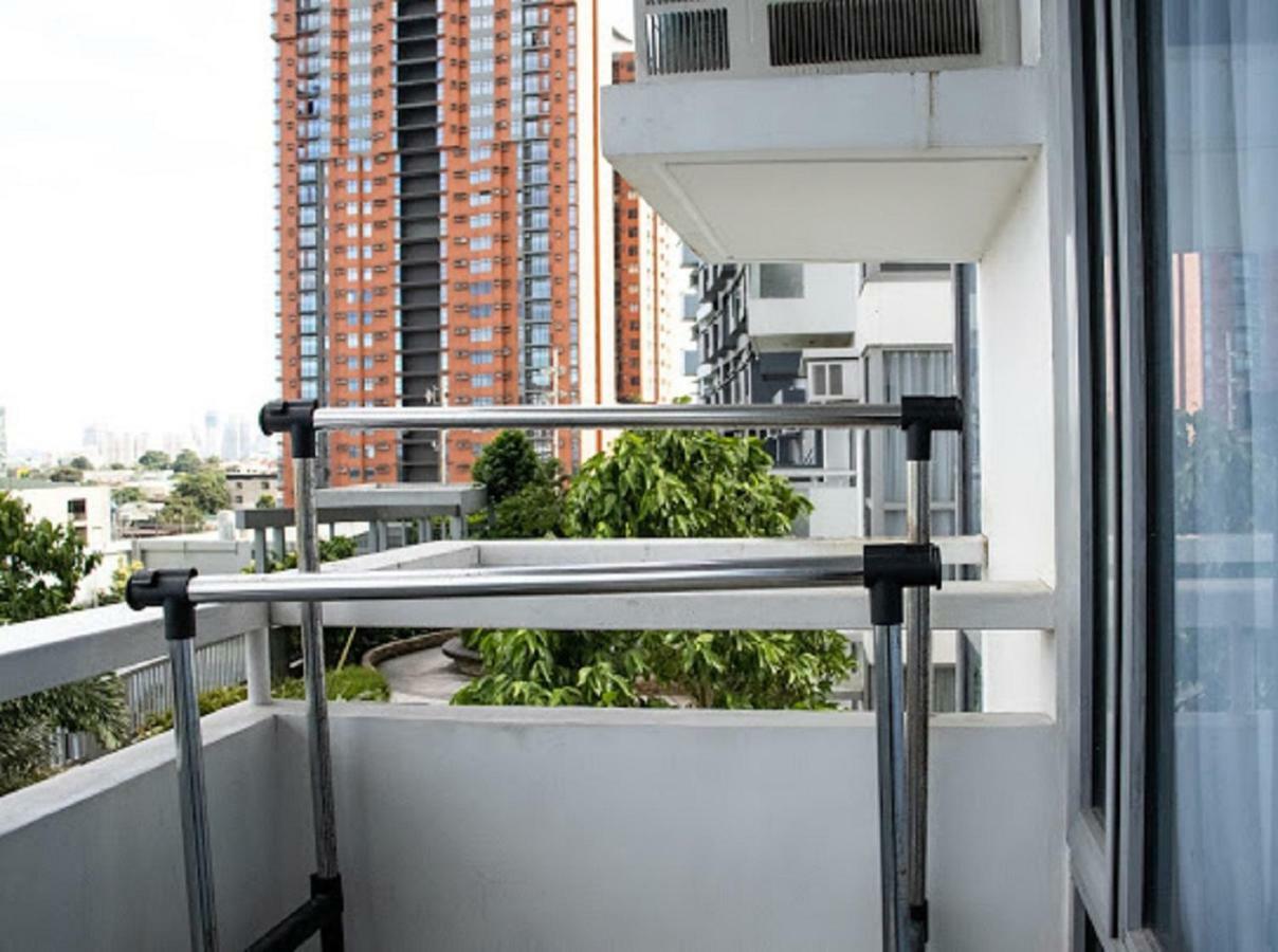 Cubao Manhattan Heights Unit 5A Tower C Quezon City Zewnętrze zdjęcie